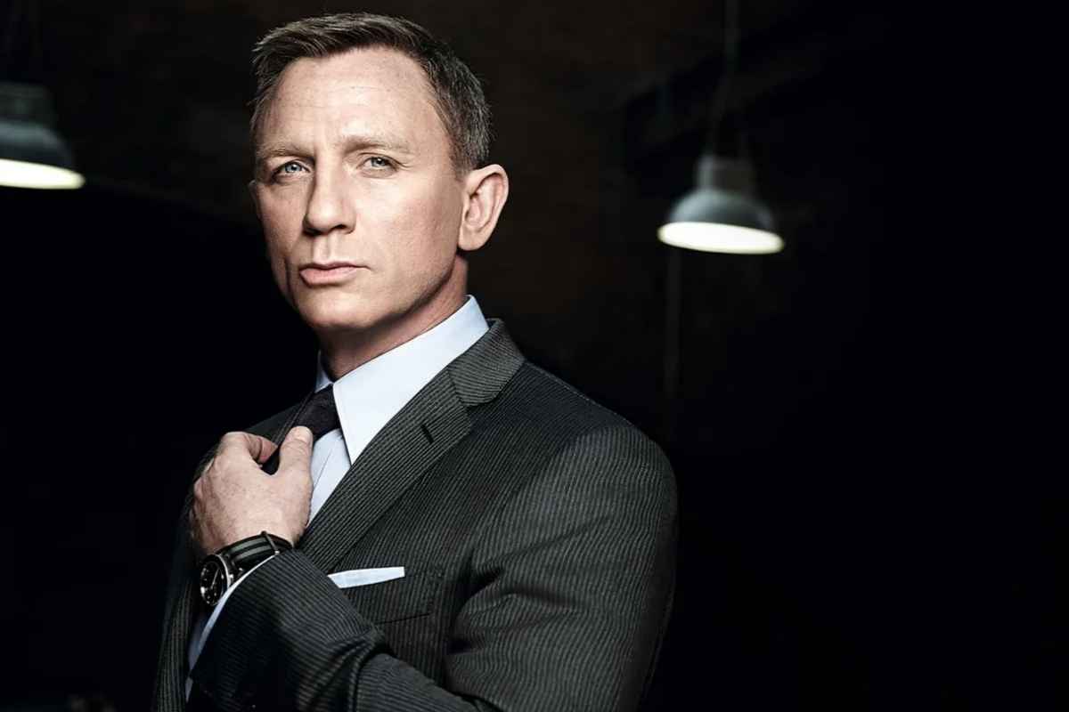 James Bond controlla il tempo | Ecco quali sono i suoi orologi particolari