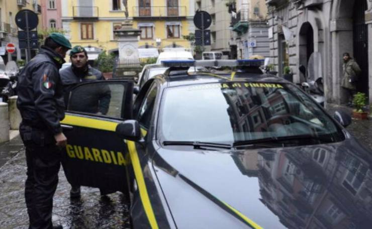 Napoli arresti